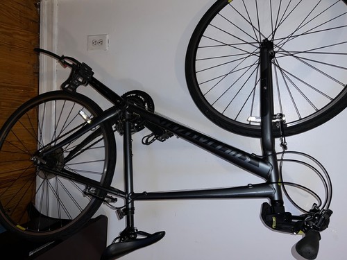 Specialized sirrus bike used - specialized,