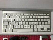 Tastiera (A1255), Tastiera estesa USB (Alluminio) e 2 Magic Mouse (A1296) APPLE
