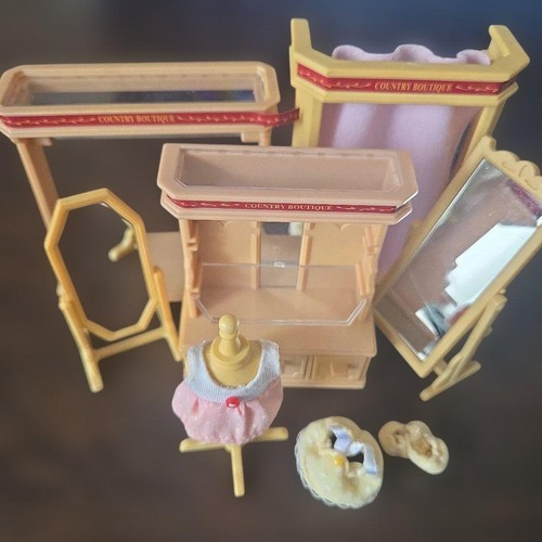 Calico critters country - critters,