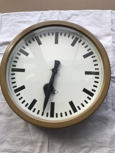 Orologio stazione tn - stazione,