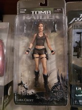 Lara croft tomb raider - ,