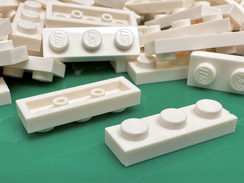 Lego plate 1x3 3623 dal - plate,