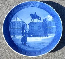 Royal Copenhagen Jul 1954