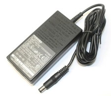 Toshiba Libretto 50CT 70CT AC/DC adattatore di alimentazione da parete caricatore originale