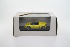 1:43 Opel Speedster 2000