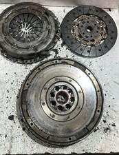 KIT FRIZIONE E VOLANO PER