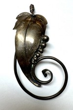 Spilla spilla foglia e vite argento sterling lavorata a mano Albino Manca firmata 3,7"