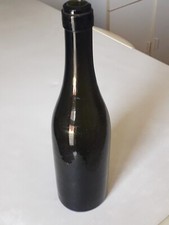 STOCK - 36 VECCHIE BOTTIGLIE IN VETRO NERO (LAVORAZIONE ARTIGIANALE)