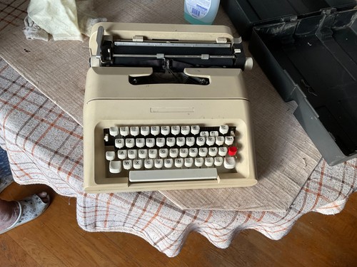Macchina scrivere olivetti - macchina,
