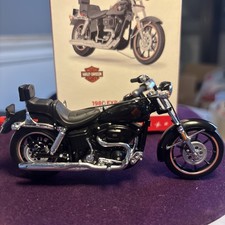 2016 HALLMARK KEEPSAKE 1980