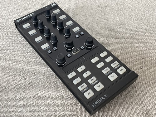 Native instruments traktor - instruments,