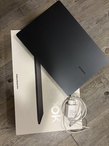 Laptop ultrabook computer - pc,