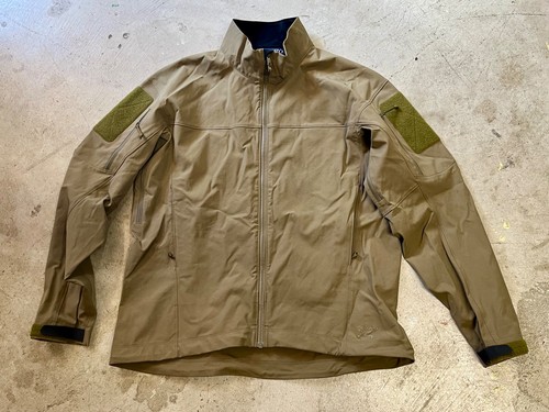 Nuovo arcteryx leaf combat - nuovo,