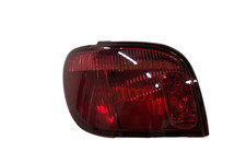 LEFT LEFT TAILLIGHT TOYOTA