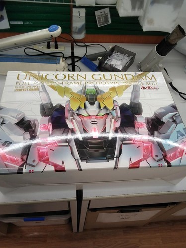 Unicorn gundam 1 - 0, rx