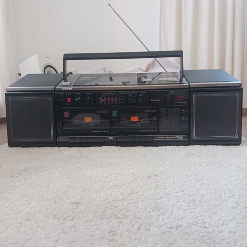 Toshiba 7096 boombox - toshiba,