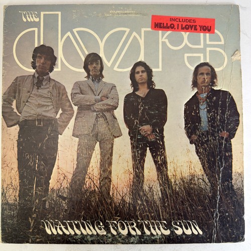 The doors waiting for - the, sun
