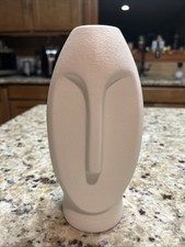 Creamy White Textured Face