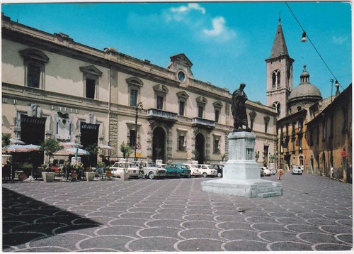 Sulmona aquila piazza xx - l'aquila,