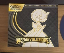 Condividi Pokemon Set Allenatore Fuoriclasse Megaevoluzione Empty Vuoto Ita Etb