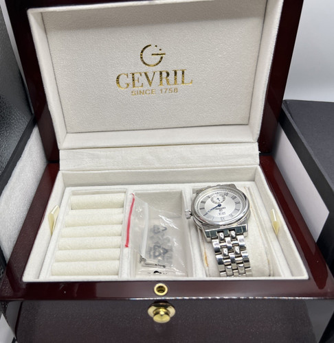Orologio svizzero automatico