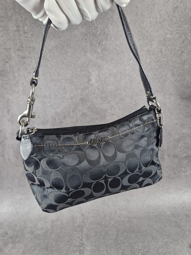 Vintage coach black signature - vintage,