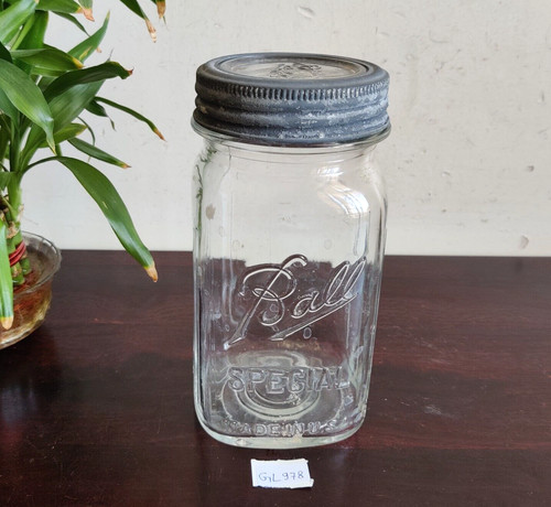 1930s vintage ball speciale - vintage,