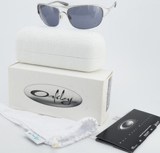 Occhiali da sole Oakley Cover