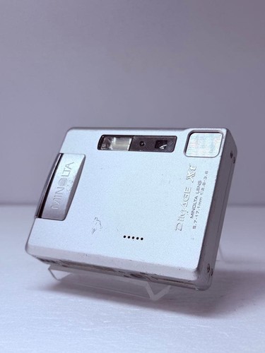 Fotocamera digitale compatta