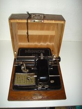 MACCHINA DA SCRIVERE D'EPOCA - ANTICA - MIGNON AEG MOD. 4 ANNO 1925 MATR. 289691