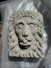 Testa Leonina in Pietra