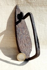 ANTICO PICCOLO FERRO DA STIRO PER PIZZI E COLLETTI  FERRO FORGIATO CM 16 X 4