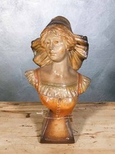 Statua busto donna in gesso