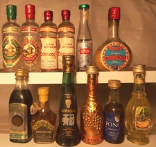Liquori stock 12 mignon miste distillerie Spagna Spain España anni ‘60