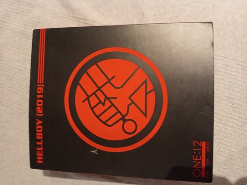 Mezco toyz one collective - toyz, one:12