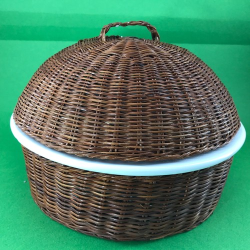 Paniere sorpresa con - il,