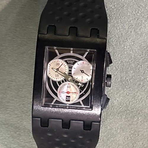 Orologio swatch james - bond, 007