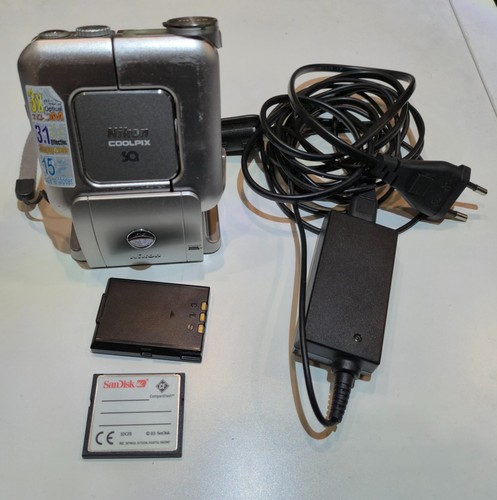 Fotocamera digitale testata - fotocamera,