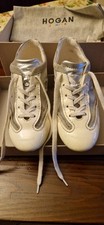 HOGAN JUNIOR Taglia 31  ARGENTO usate ma in buono stato.