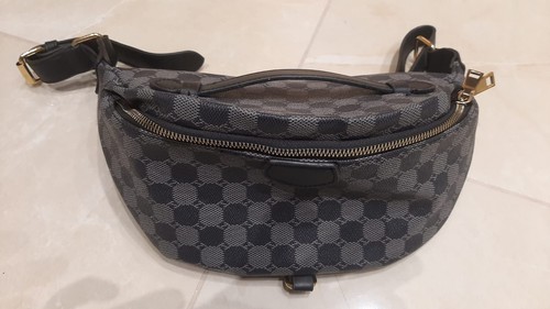 Marsupio unisex con cerniere