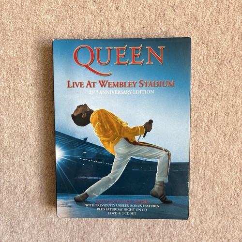 Queen live wembley stadium - queen-,
