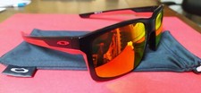 Occhiali da sole Oakley Mainlink 9264-12 Polarizzato