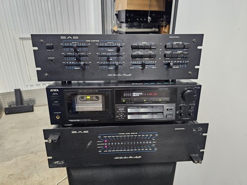 Amplificatore - , e