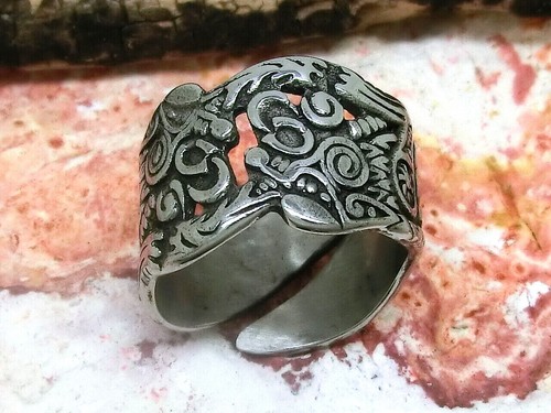 Anello con decorazioni acciaio - decorazioni,