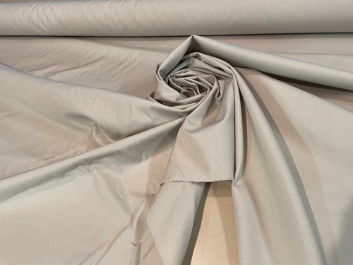 Tessuto gabardine di - in,
