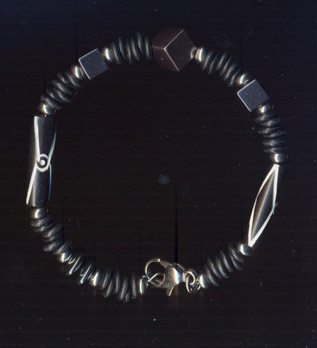 Bracciale acciaio con perle - in,