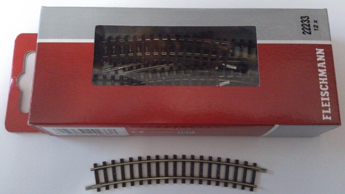 Fleischmann 22233 1 curve - x,