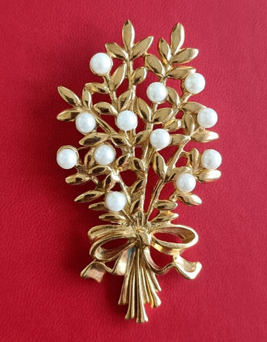 Antica spilla color oro - antica,