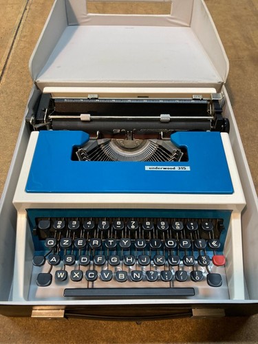 Macchina scrivere portatile - scrivere,