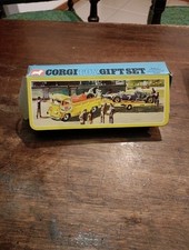 Corgi Toy gift Set Volkswagen Truck + Trailer & Maserati + Original Box